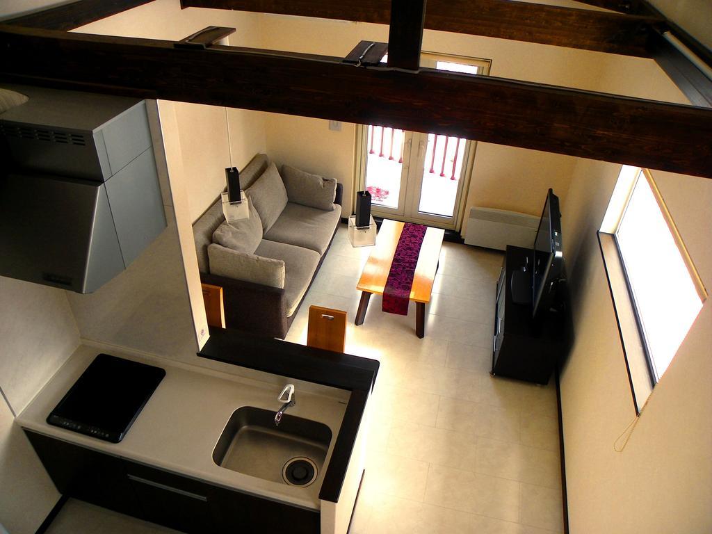 Fuyuri Aparthotel